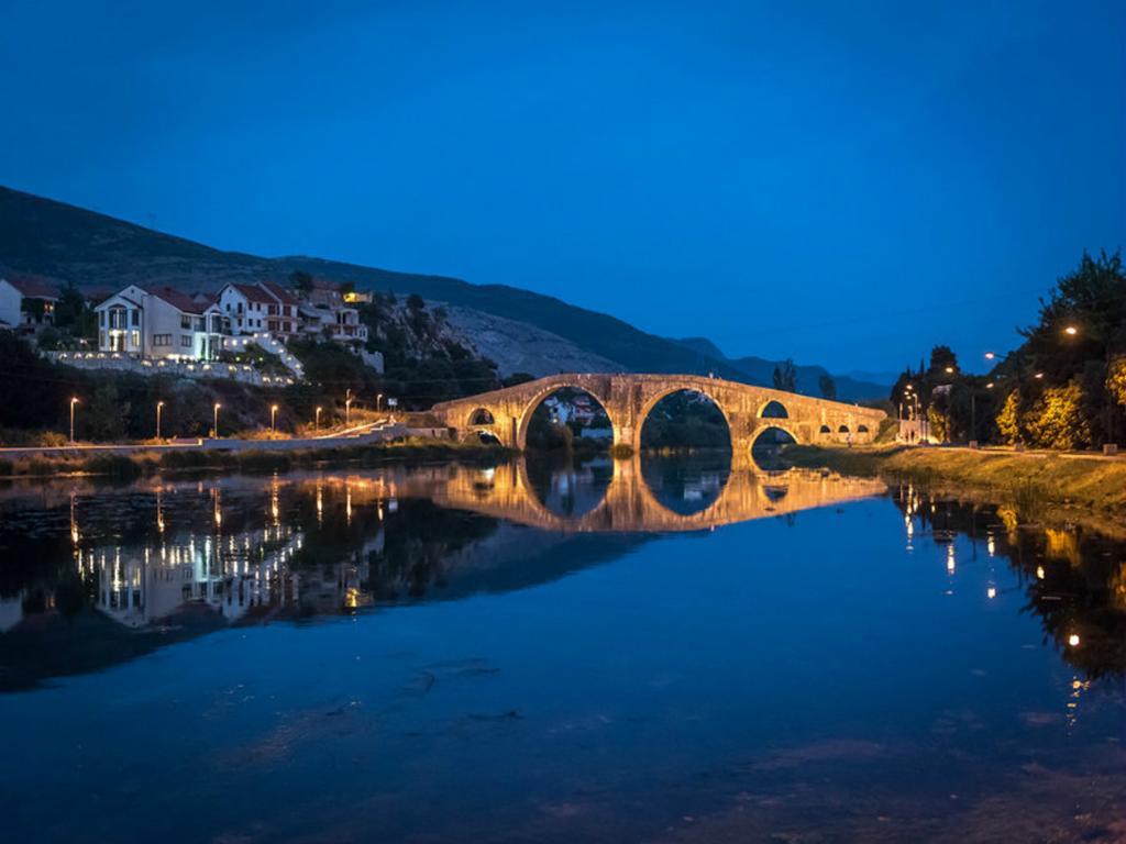 Apartments Lord Trebinje Eksteriør billede